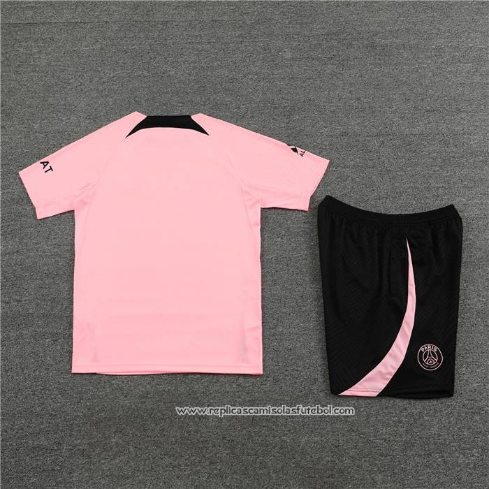 Fato de Treino
 Paris Saint-Germain 2022-2023 Manga Curta
 Rosa - Calcas Curta

